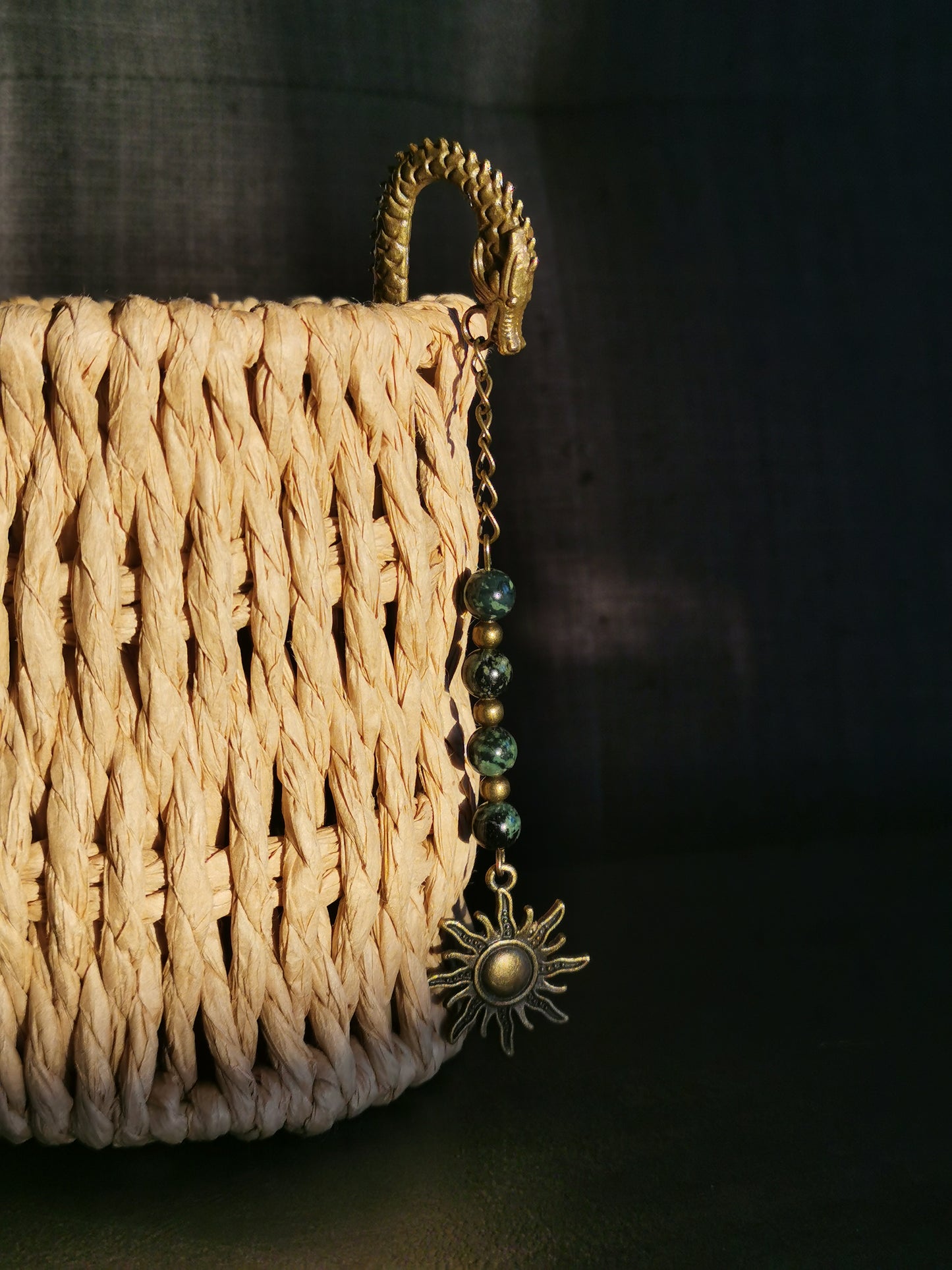 Marque pages Dragon bronze jaspe kambaba