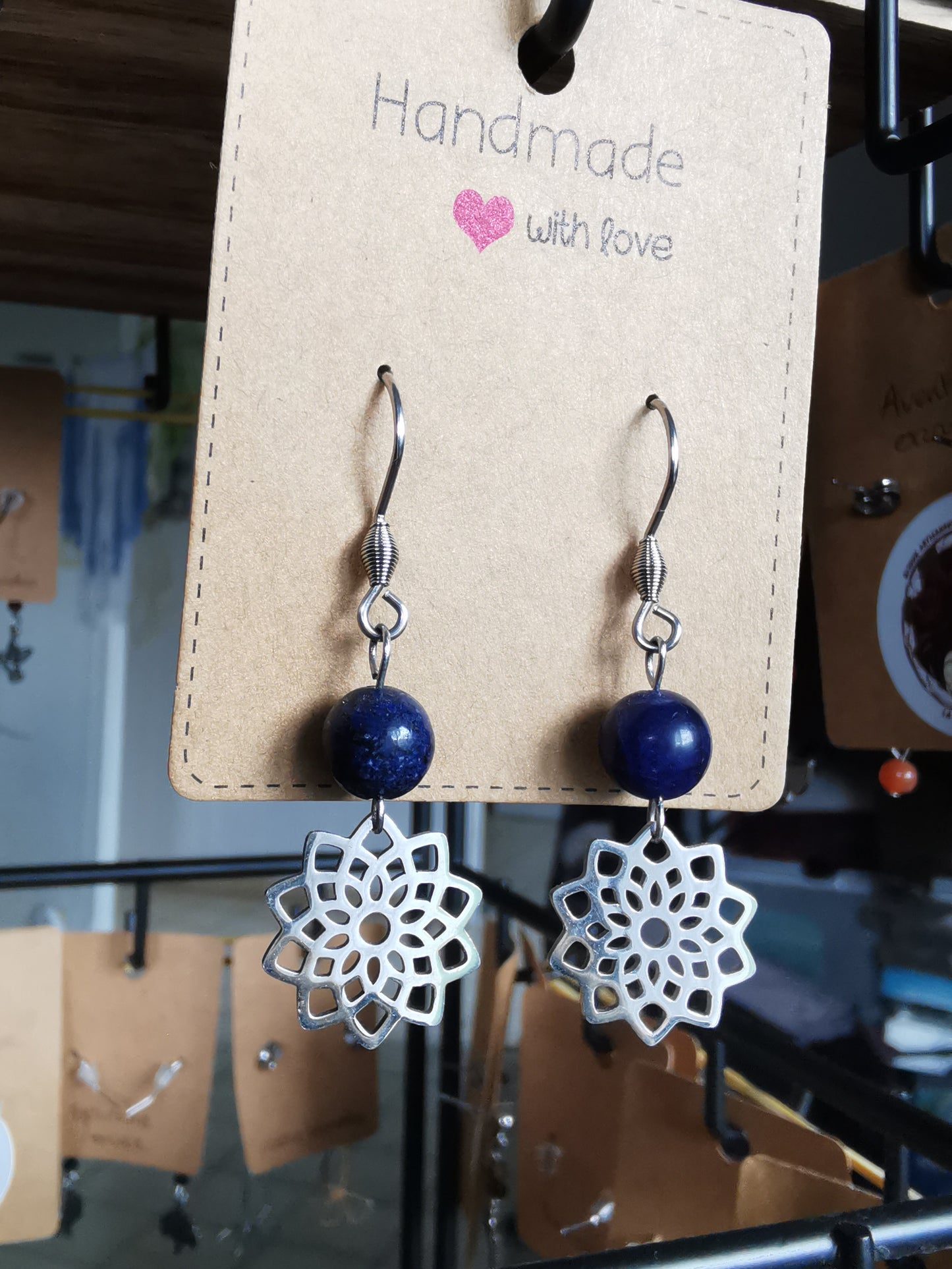 Boucles d'oreilles Fleur de Vie en pierre naturelles