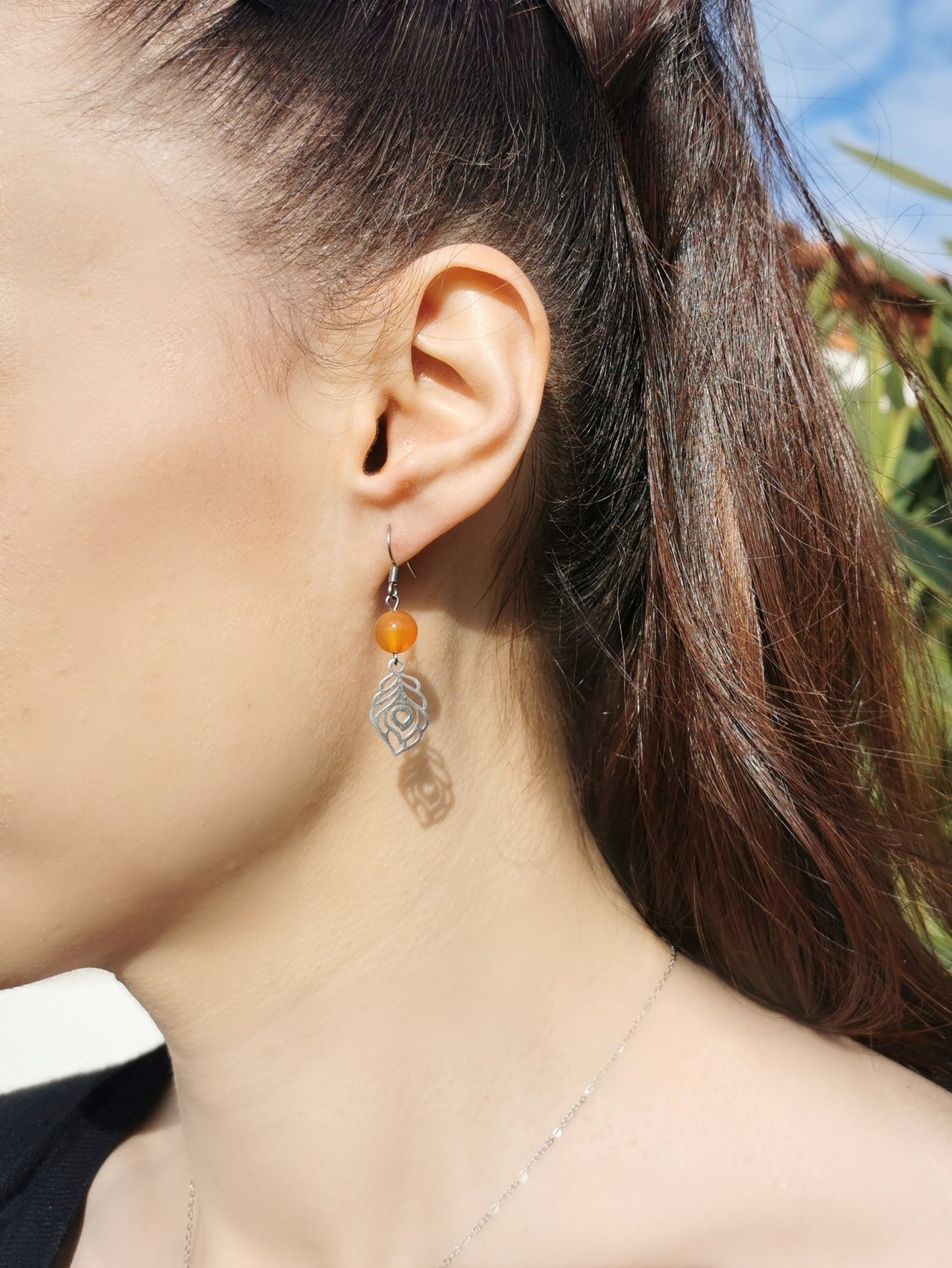 Boucles d'oreilles plumes cœur en pierres naturelles