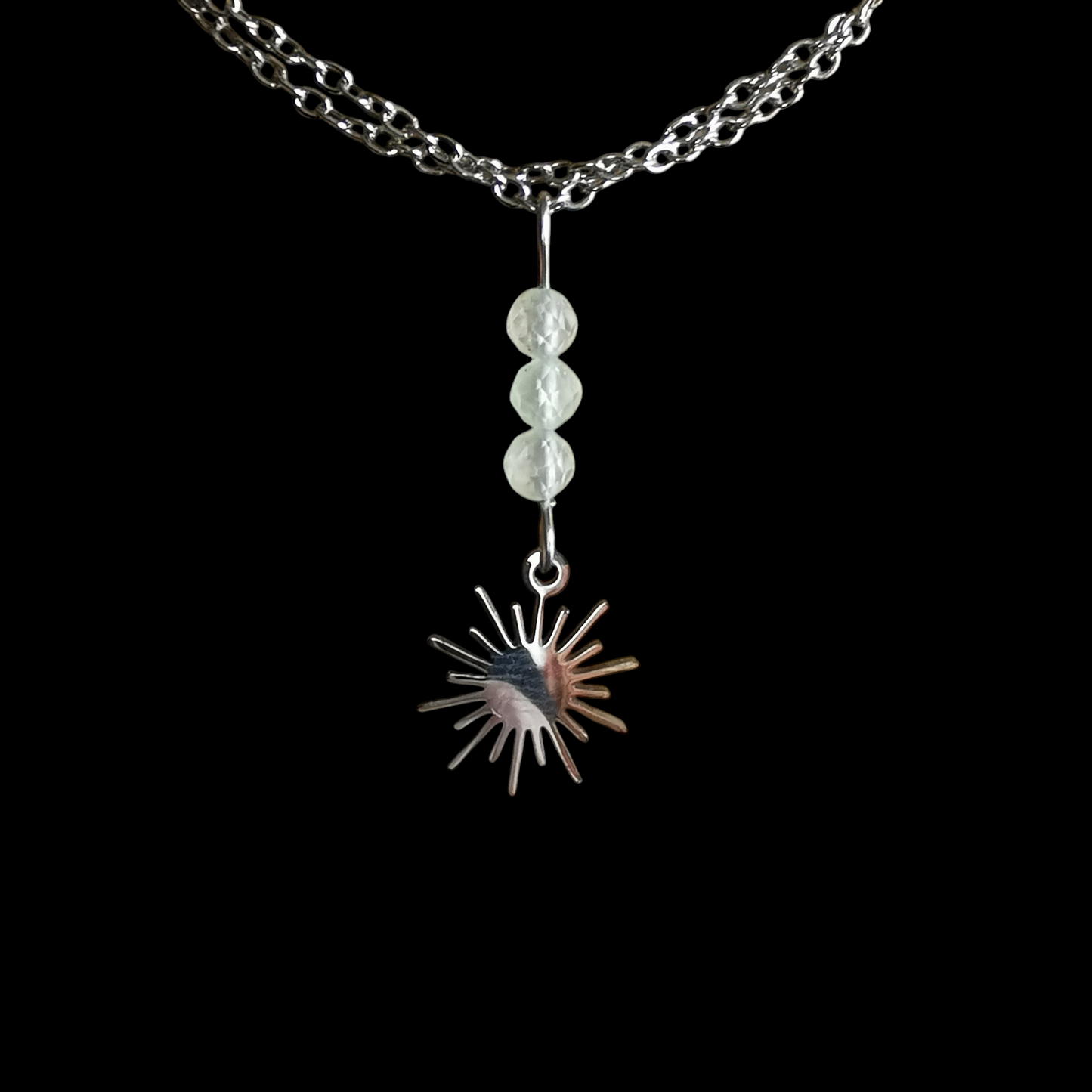 Collier Soleil Éternel en pierres naturelles