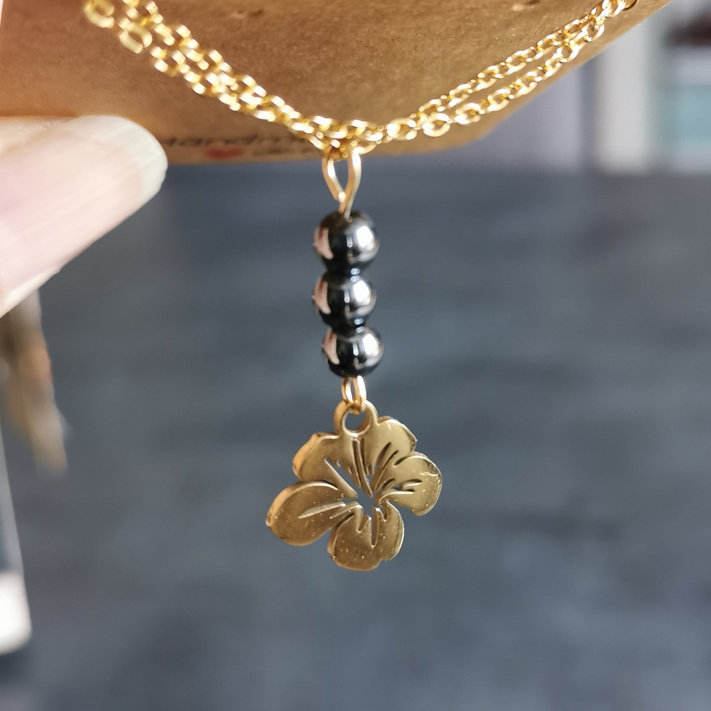 Collier Fleur de Tahiti