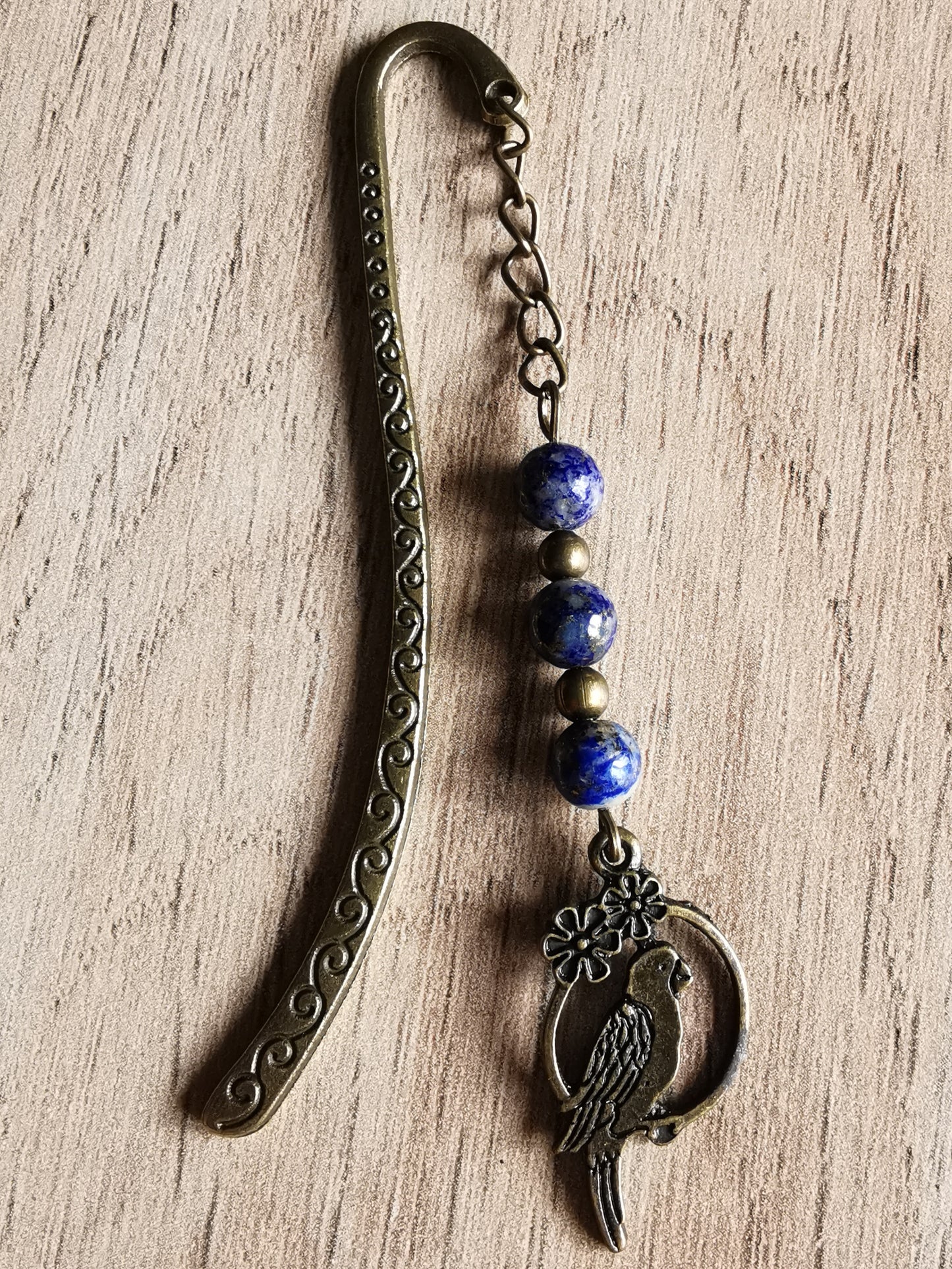 Petit Marque-pages en bronze et pierres naturelles
