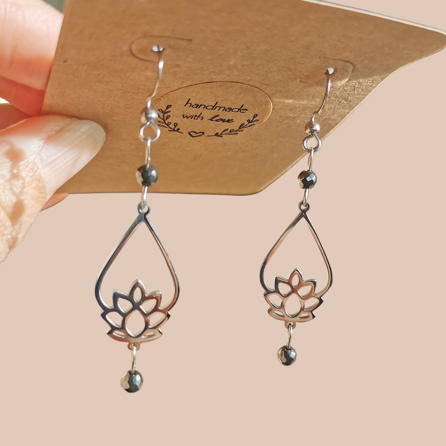 Boucles d'oreilles Lotus Shanti en pierres naturelles