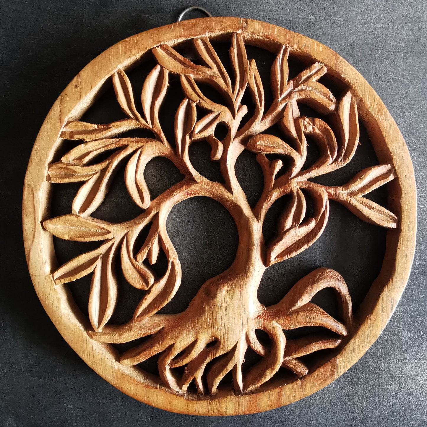 Arbre de vie sculpté bois exotique 20cm