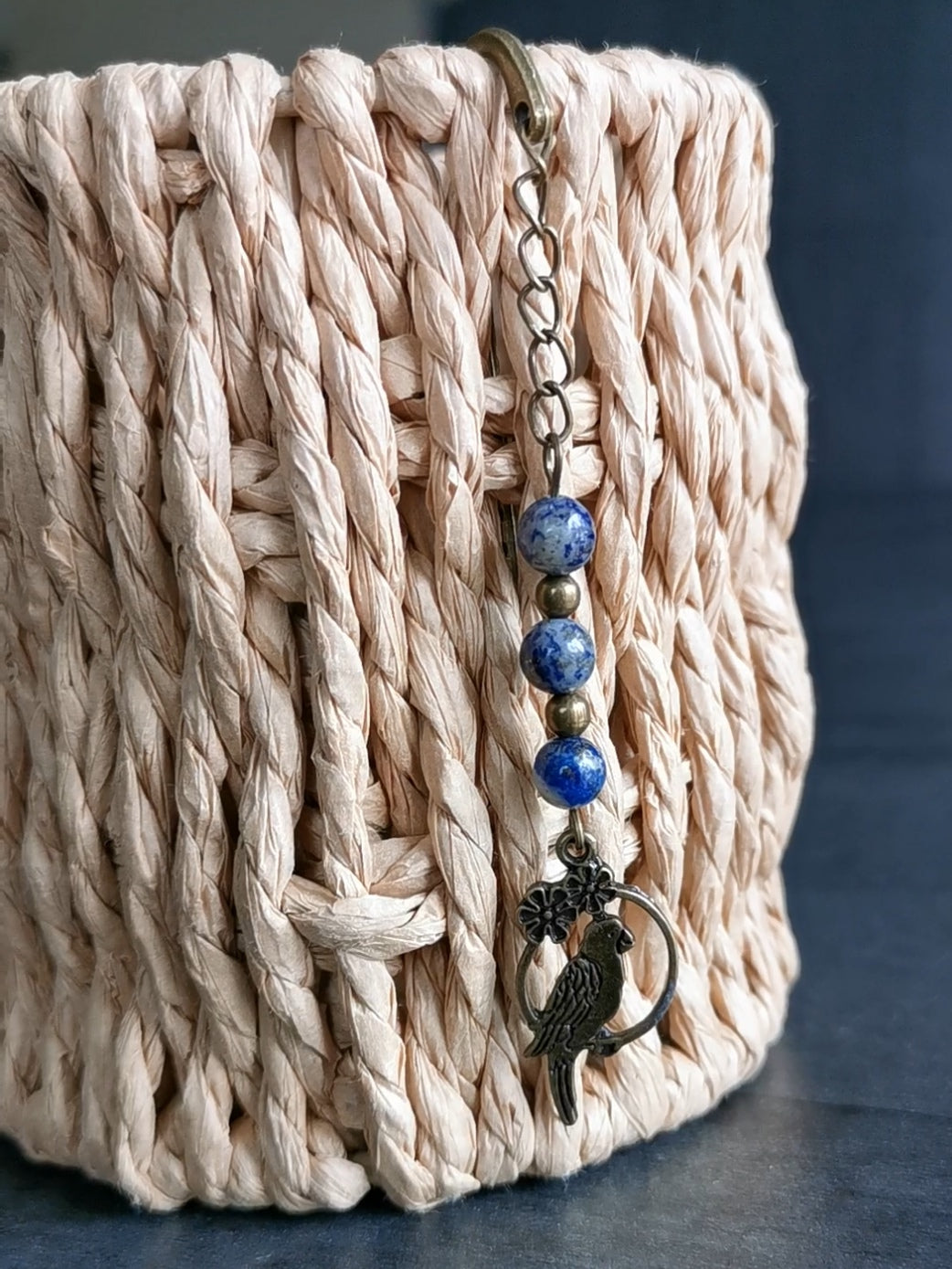 Petit Marque-pages en bronze et pierres naturelles