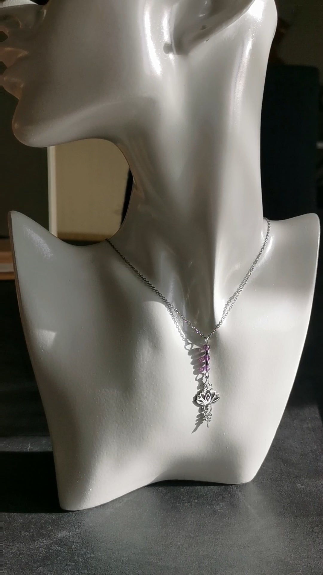 Collier Fleur de Lotus