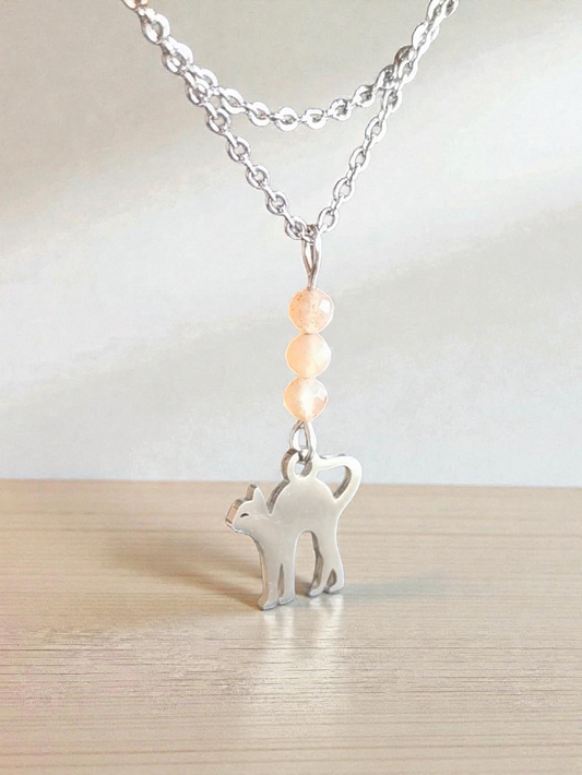 Collier Chat dos rond en pierres naturelles